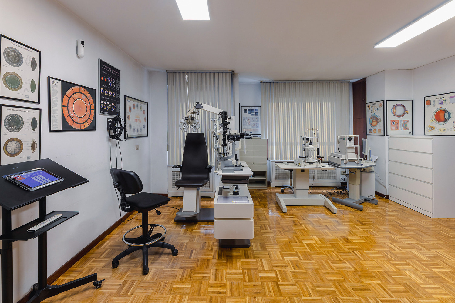 Ophthalmology consulting room at Centro Oftalmológico del Llano