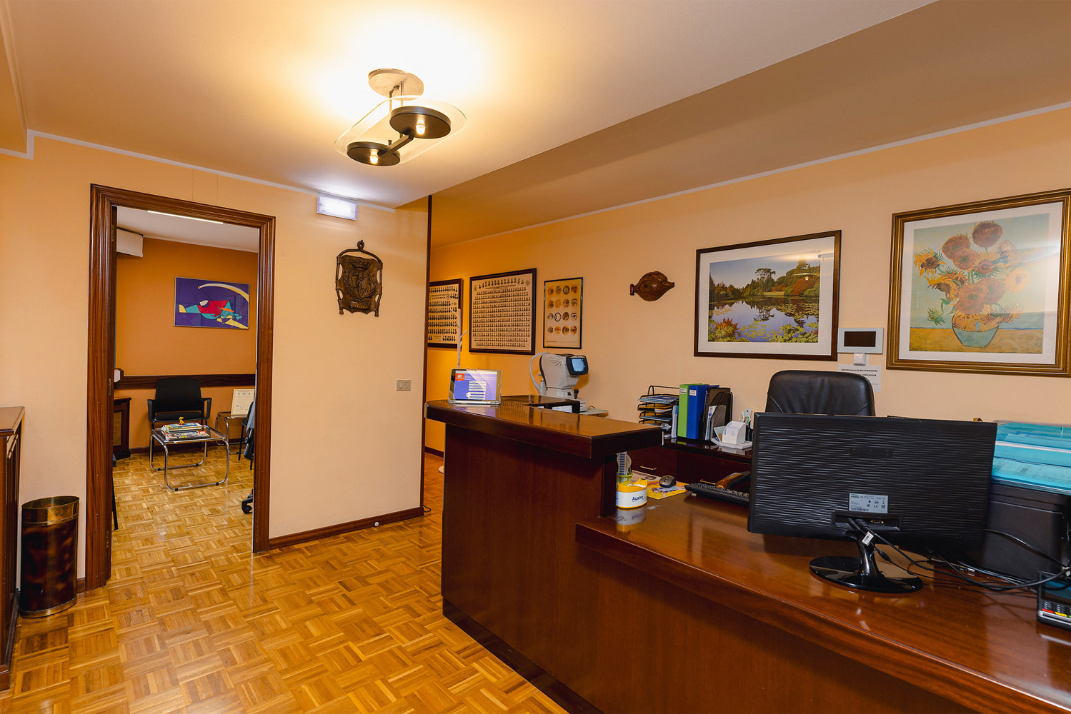 Reception at Centro Oftalmológico del Llano